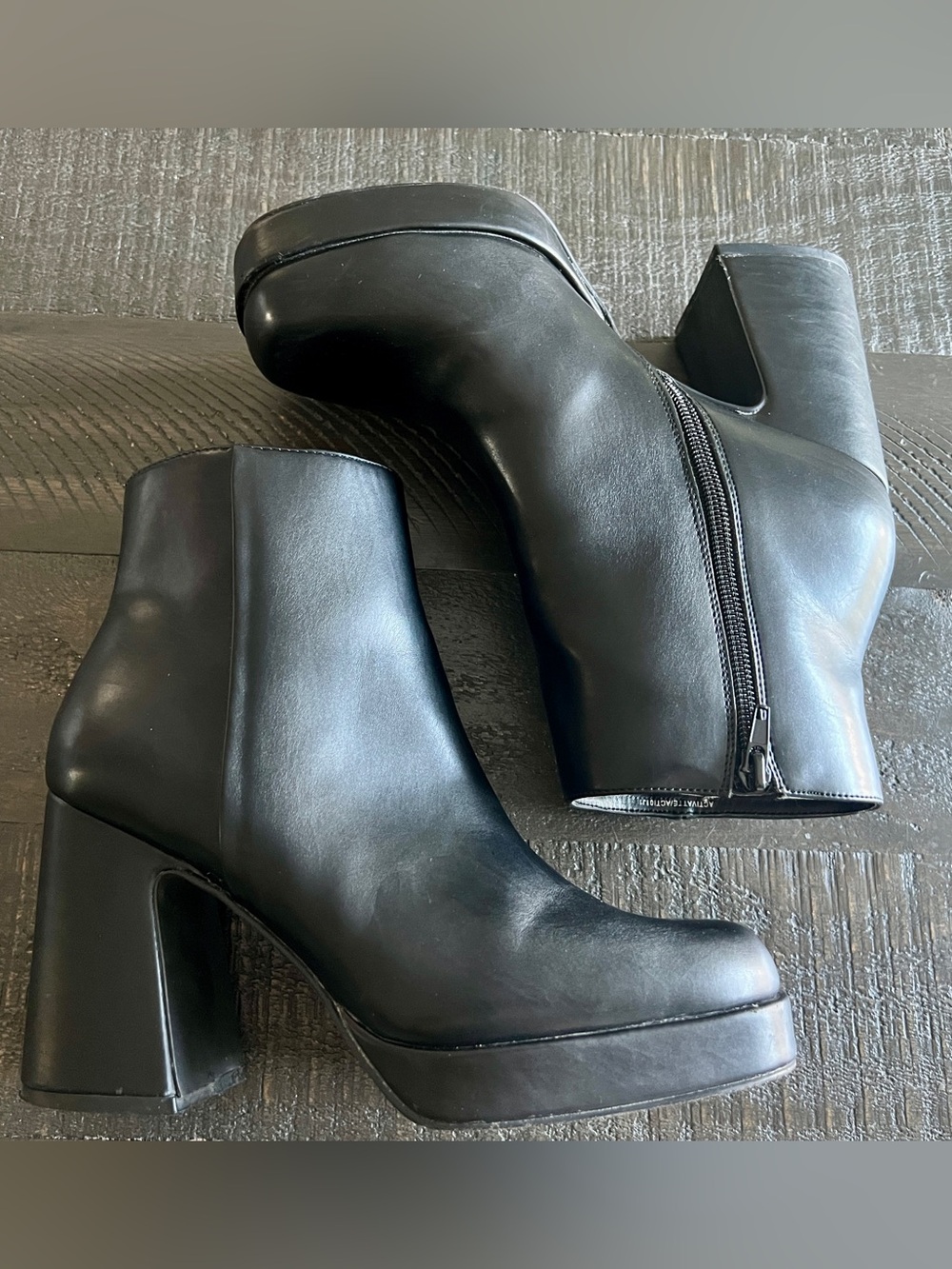 Madden Girl Activatte Black Platform Ankle Boots Womens 8 Chunky Y2K Goth - Picture 2 of 7